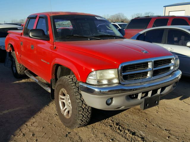 1B7HG48NX2S562422 - 2002 DODGE DAKOTA QUA RED photo 1