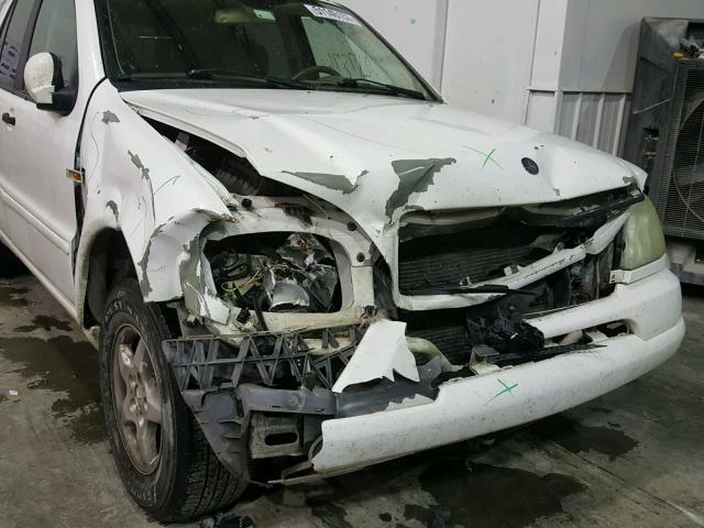 4JGAB54E61A254840 - 2001 MERCEDES-BENZ ML 320 WHITE photo 9