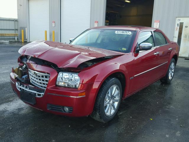 2C3CA5CV6AH329317 - 2010 CHRYSLER 300 TOURIN RED photo 2