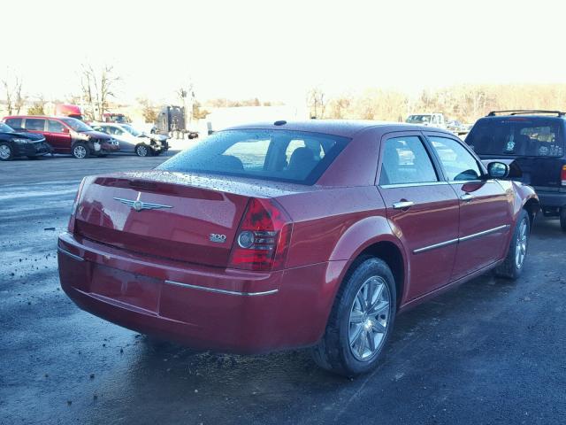 2C3CA5CV6AH329317 - 2010 CHRYSLER 300 TOURIN RED photo 4