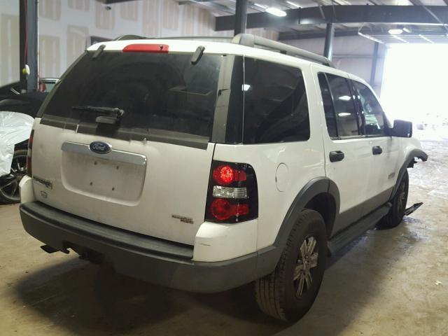 1FMEU73806UA64489 - 2006 FORD EXPLORER X WHITE photo 4