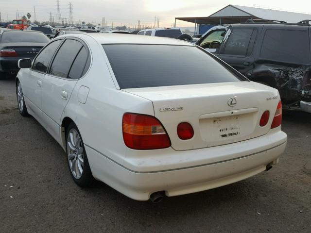 JT8BH68X1X0019560 - 1999 LEXUS GS 400 WHITE photo 3