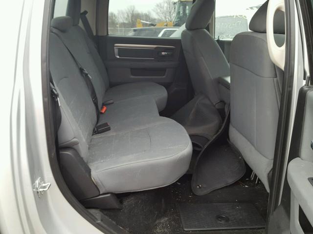 3C6UR5DL3EG236404 - 2014 RAM 2500 SLT 银色 照片 6