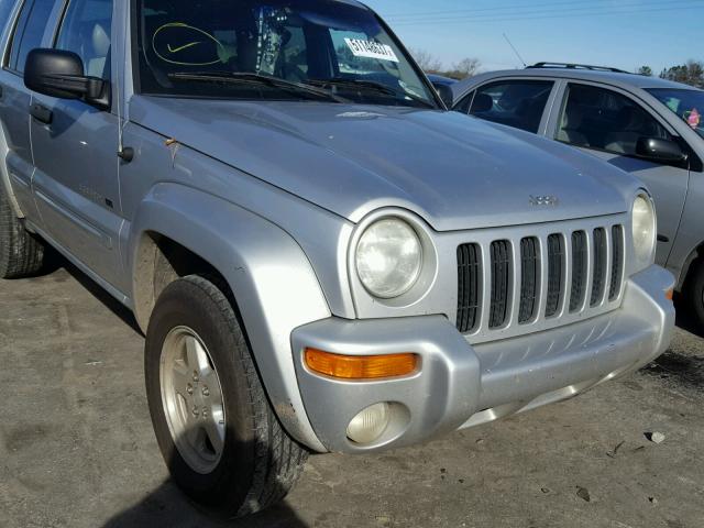 1J4GK58K42W317432 - 2002 JEEP LIBERTY LI SILVER photo 9