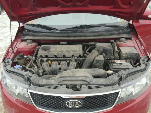 KNAFU4A28A5103920 - 2010 KIA FORTE EX RED photo 7