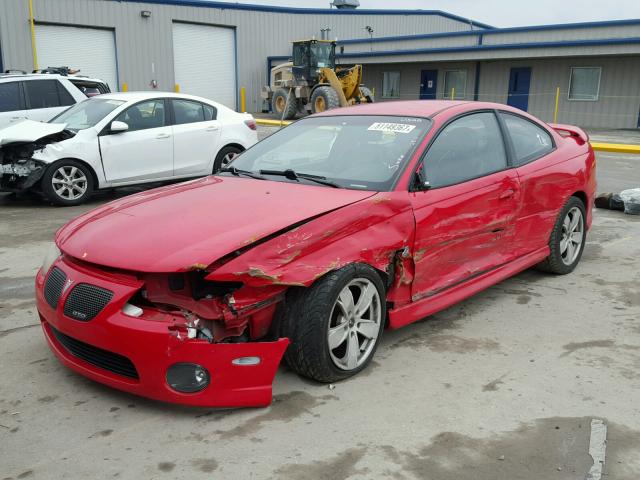 6G2VX12G94L265853 - 2004 PONTIAC GTO RED photo 2