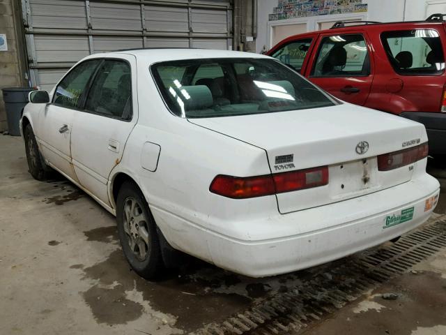 4T1BF22K1XU930991 - 1999 TOYOTA CAMRY LE WHITE photo 3