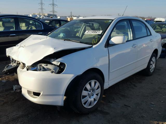 1NXBR38E64Z300636 - 2004 TOYOTA COROLLA WHITE photo 2