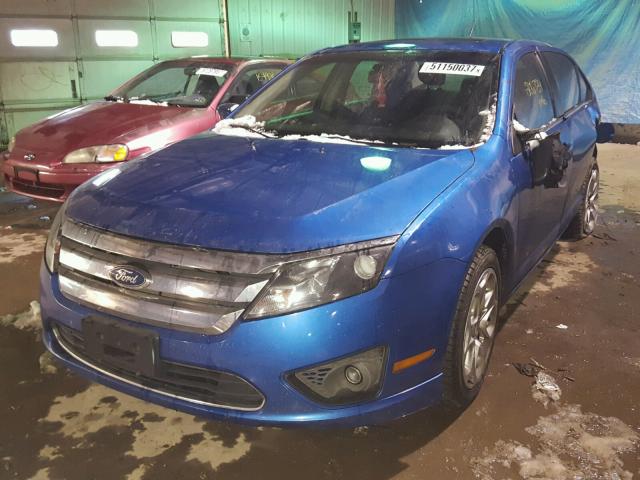 3FAHP0HA3BR183219 - 2011 FORD FUSION SE BLUE photo 2