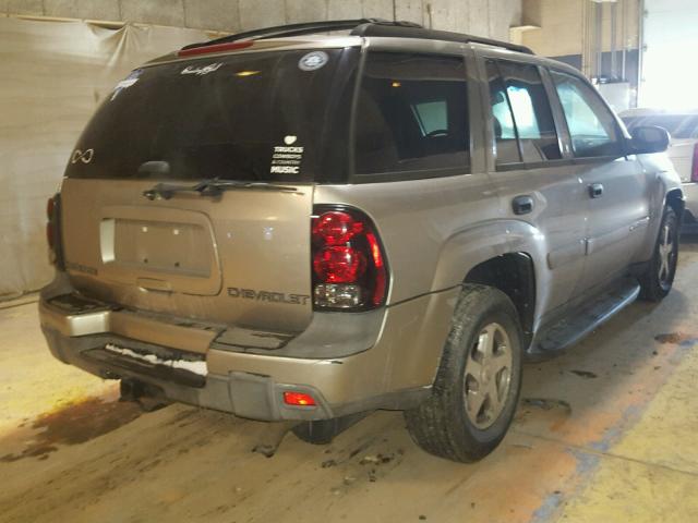 1GNDT13SX32374739 - 2003 CHEVROLET TRAILBLAZE TAN photo 4