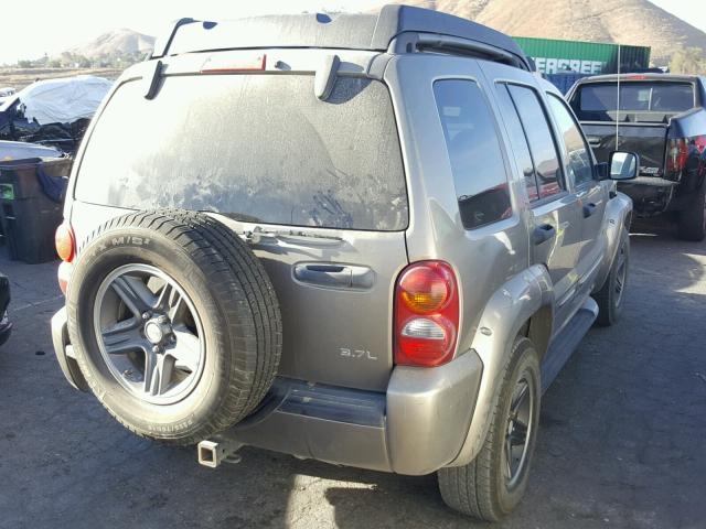 1J4GL38K73W613760 - 2003 JEEP LIBERTY RE BROWN photo 4