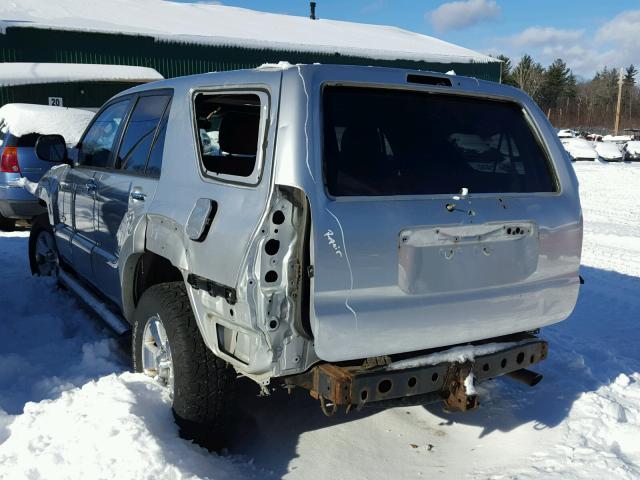 JTEBU14R760086777 - 2006 TOYOTA 4RUNNER SR SILVER photo 3