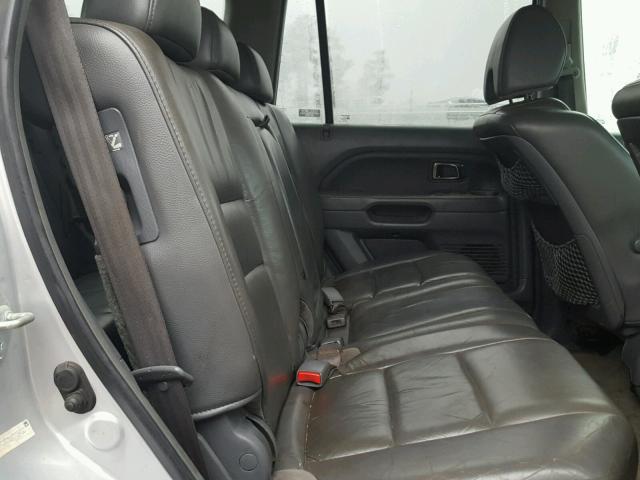 5FNYF28716B018452 - 2006 HONDA PILOT EX SILVER photo 6