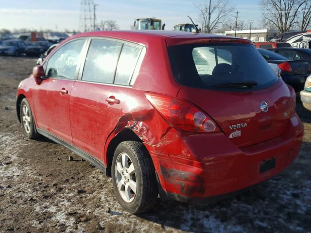 3N1BC13E88L406896 - 2008 NISSAN VERSA S RED photo 3