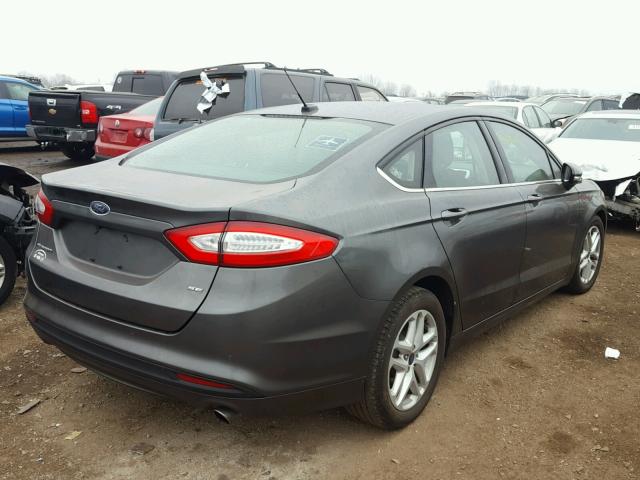 1FA6P0H77G5128598 - 2016 FORD FUSION SE CHARCOAL photo 4