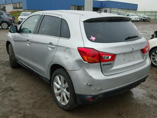 4A4AR4AU2DE018889 - 2013 MITSUBISHI OUTLANDER SILVER photo 3