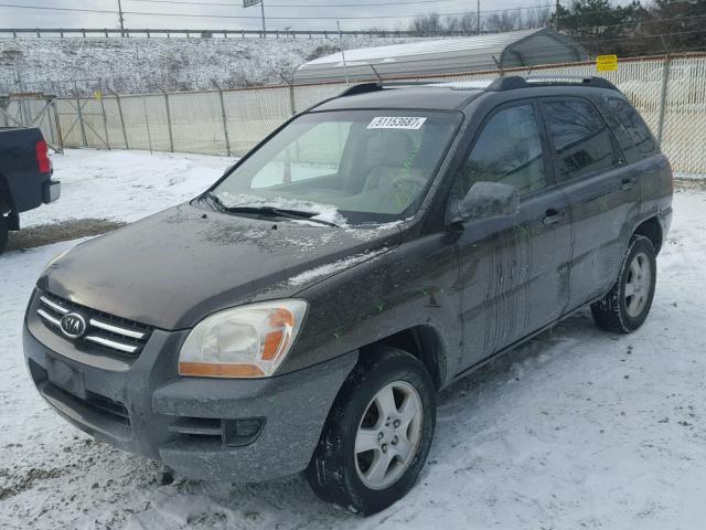 KNDJF724977392022 - 2007 KIA SPORTAGE L BROWN photo 2