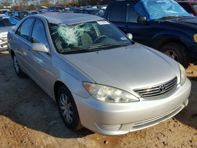 4T1BE30KX5U424357 - 2005 TOYOTA CAMRY LE SILVER photo 1