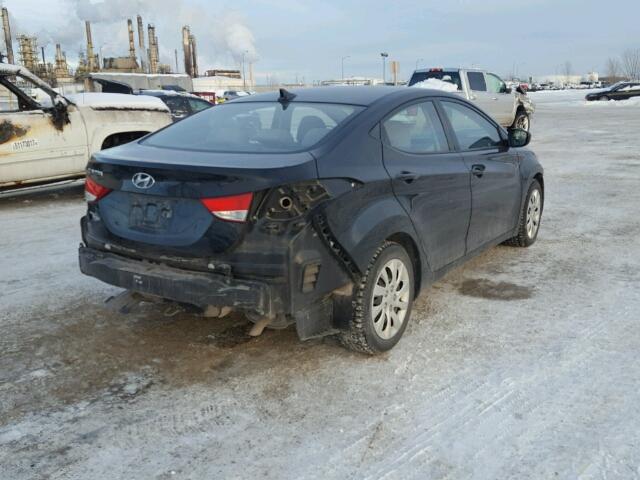 5NPDH4AE1DH303745 - 2013 HYUNDAI ELANTRA GL BLACK photo 4