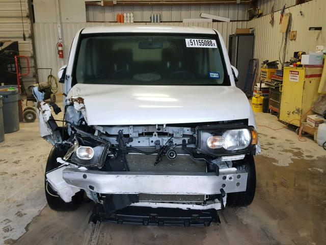 JN8AZ2KR5DT300627 - 2013 NISSAN CUBE S WHITE photo 9