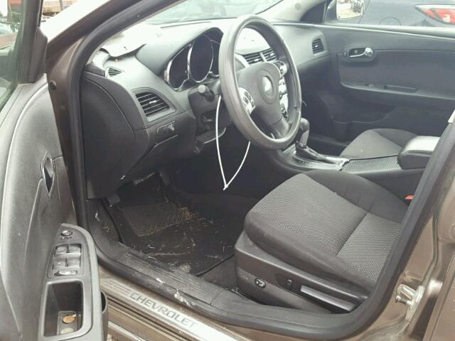 1G1ZC5EU1BF360183 - 2011 CHEVROLET MALIBU 1LT 银色 照片 9