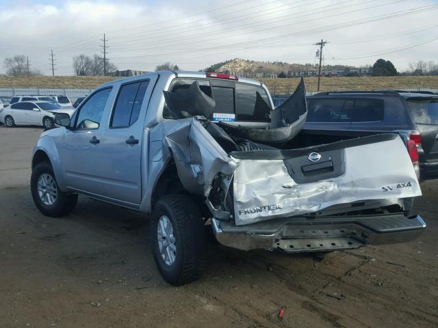 1N6AD0EV0GN798877 - 2016 NISSAN FRONTIER S SILVER photo 3