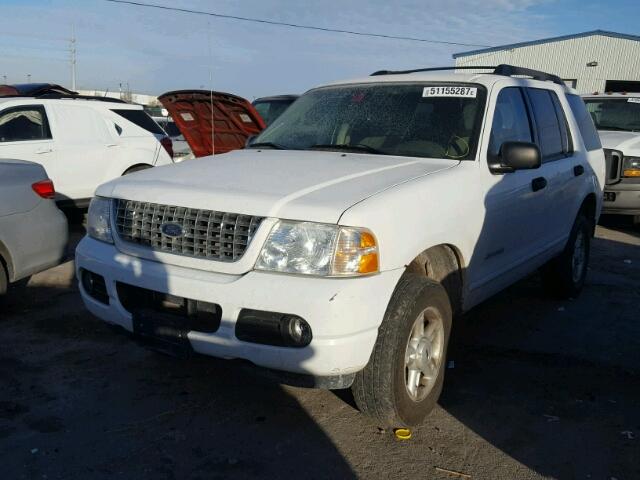 1FMZU73E15UA73210 - 2005 FORD EXPLORER X WHITE photo 2