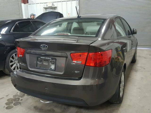 KNAFU4A25C5575138 - 2012 KIA FORTE EX TAN photo 4