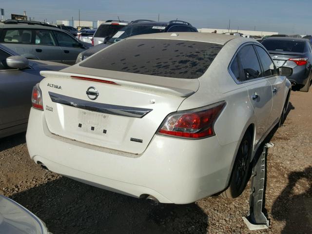 1N4AL3AP7FC499644 - 2015 NISSAN ALTIMA 2.5 WHITE photo 4