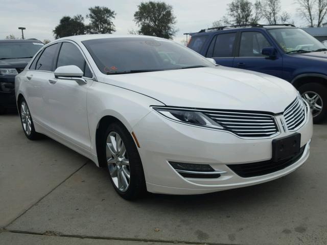 3LN6L2JK7GR624834 - 2016 LINCOLN MKZ WHITE photo 1