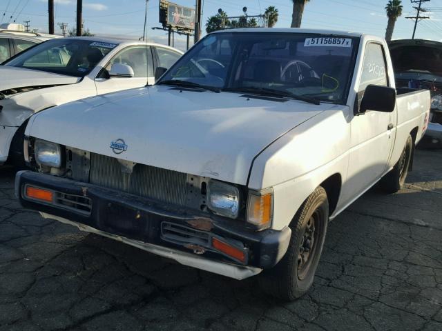 1N6SD11S2PC384517 - 1993 NISSAN TRUCK SHOR WHITE photo 2