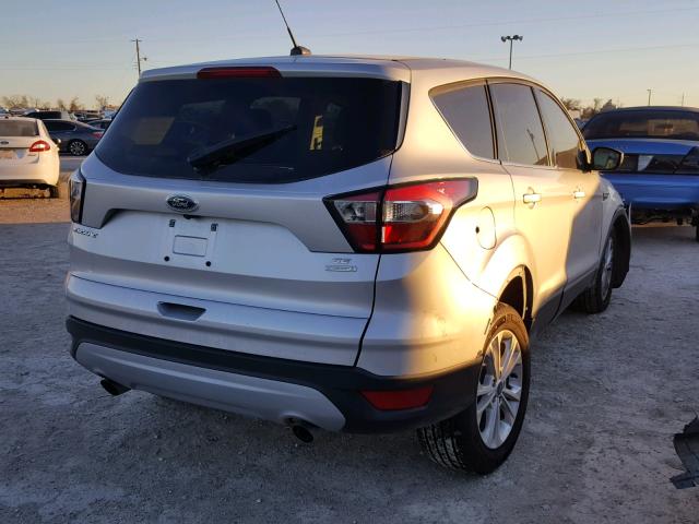 1FMCU0G9XHUE93336 - 2017 FORD ESCAPE SE SILVER photo 4