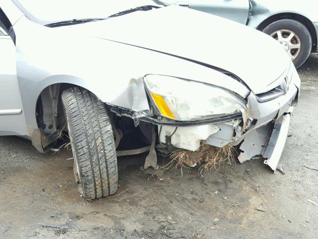 1HGCM56377A213100 - 2007 HONDA ACCORD SE SILVER photo 9