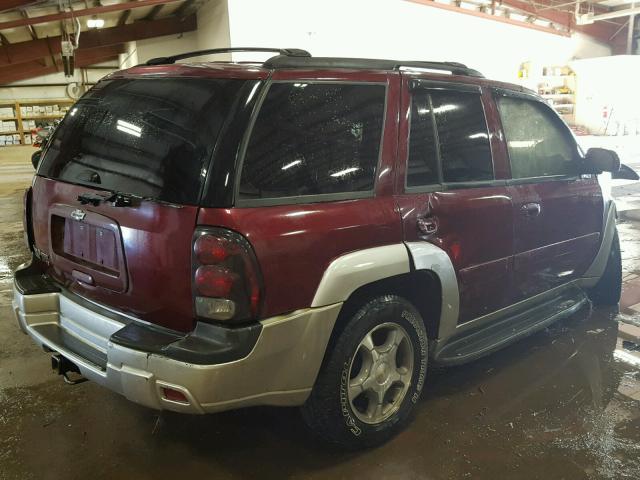 1GNDT13S852351334 - 2005 CHEVROLET TRAILBLAZE MAROON photo 4