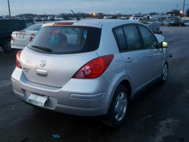 3N1BC13EX9L402432 - 2009 NISSAN VERSA S SILVER photo 4