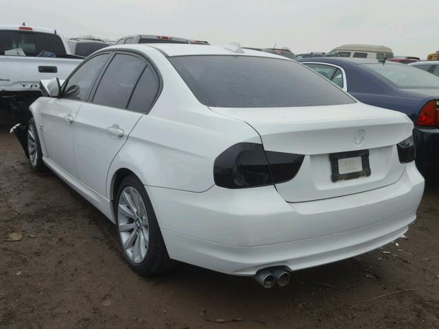 WBAPK7C53BA816414 - 2011 BMW 328 XI WHITE photo 3