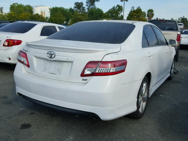 4T1BF3EK8AU503462 - 2010 TOYOTA CAMRY BASE WHITE photo 4