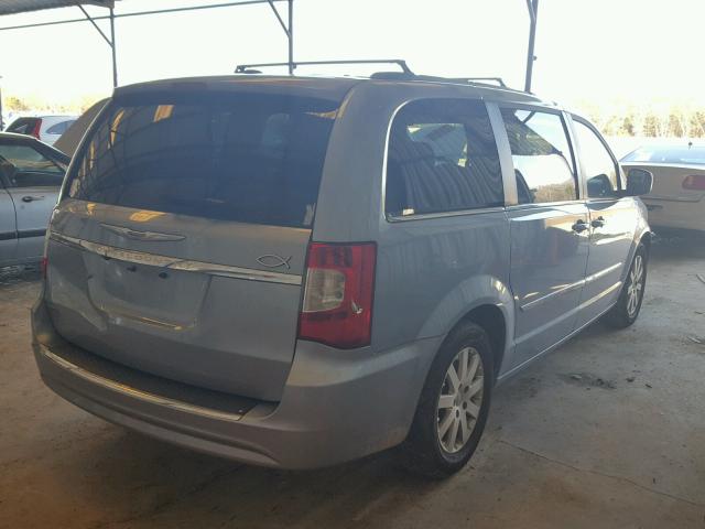 2C4RC1BG1DR722202 - 2013 CHRYSLER TOWN & COU BLUE photo 4