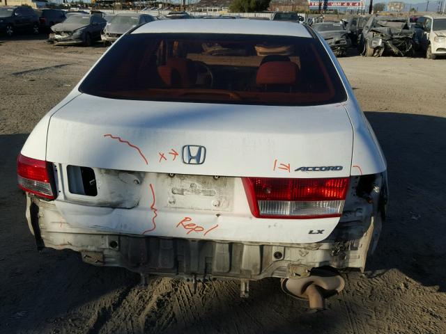 1HGCM56334A136852 - 2004 HONDA ACCORD LX WHITE photo 9