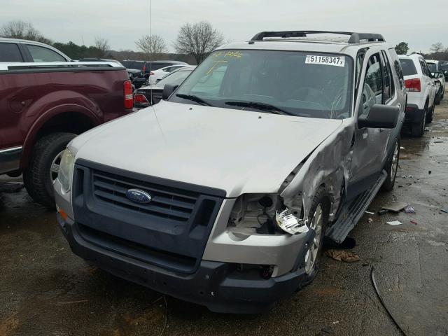 1FMEU63E88UA97050 - 2008 FORD EXPLORER X GRAY photo 2