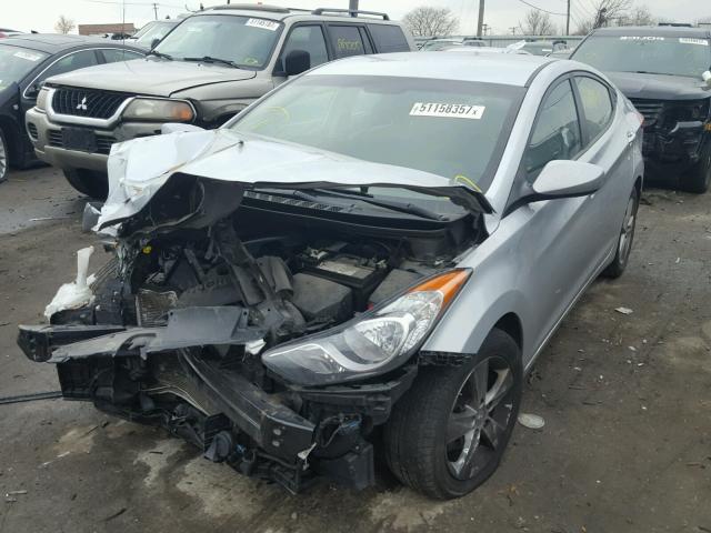 5NPDH4AE7DH367692 - 2013 HYUNDAI ELANTRA GL SILVER photo 2