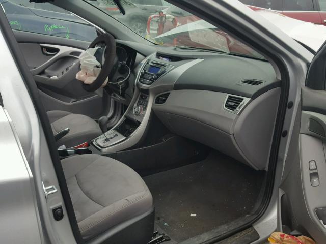 5NPDH4AE7DH367692 - 2013 HYUNDAI ELANTRA GL SILVER photo 5