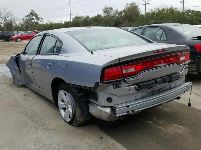 2C3CDXBG3DH734867 - 2013 DODGE CHARGER SE GRAY photo 3