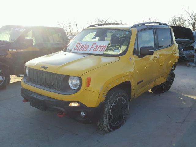 ZACCJBCT3FPB93176 - 2015 JEEP RENEGADE T YELLOW photo 2