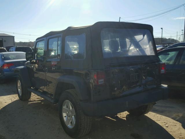 1C4BJWDG8DL689824 - 2013 JEEP WRANGLER U BROWN photo 3