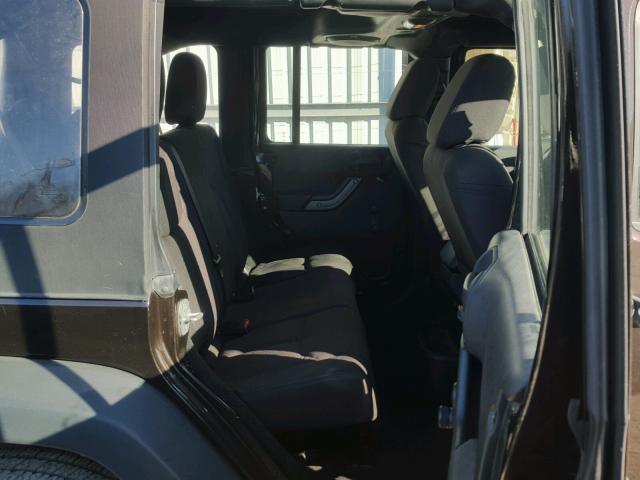 1C4BJWDG8DL689824 - 2013 JEEP WRANGLER U BROWN photo 6