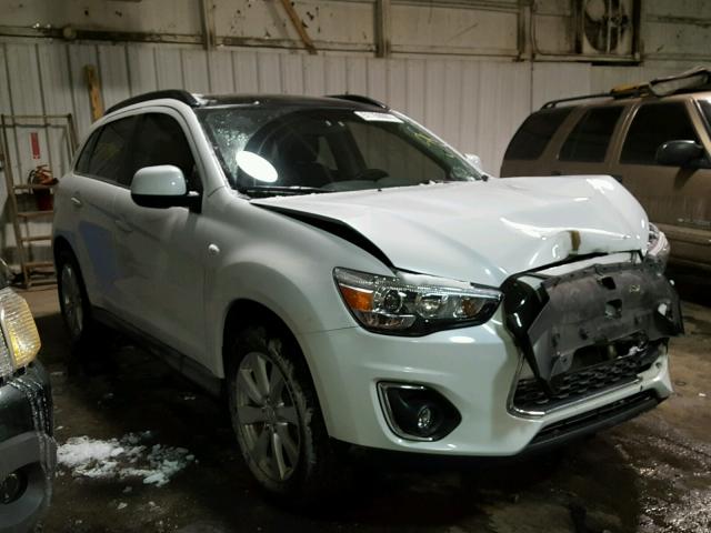 4A4AR4AU6DE015395 - 2013 MITSUBISHI OUTLANDER WHITE photo 1