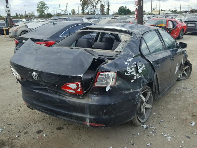 3VW2K7AJ5BM377830 - 2011 VOLKSWAGEN JETTA BASE შავი ფოტო 4