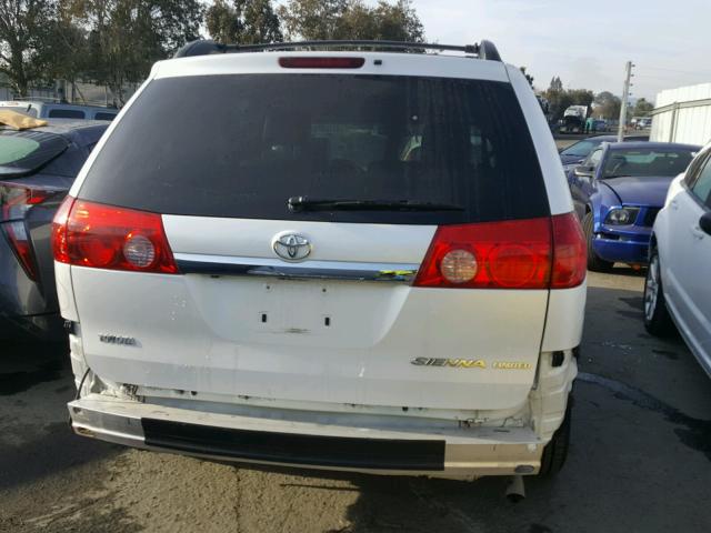 5TDZA22C96S562136 - 2006 TOYOTA SIENNA XLE WHITE photo 9