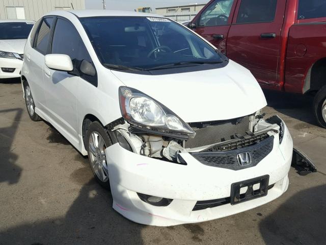 JHMGE8H52BS010338 - 2011 HONDA FIT SPORT WHITE photo 1